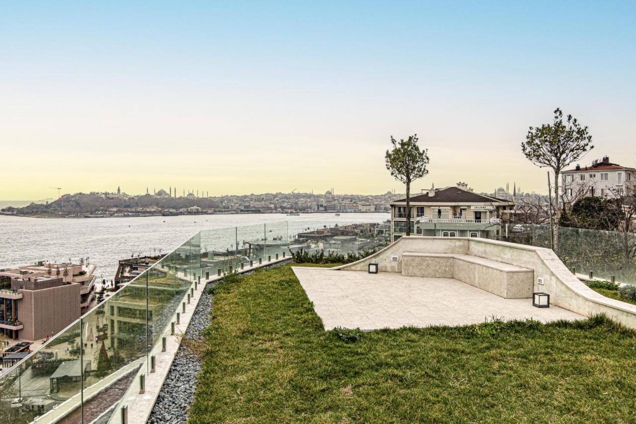 Flat With Panoramic Bosphorus View In Cihangir 이스탄불 외부 사진